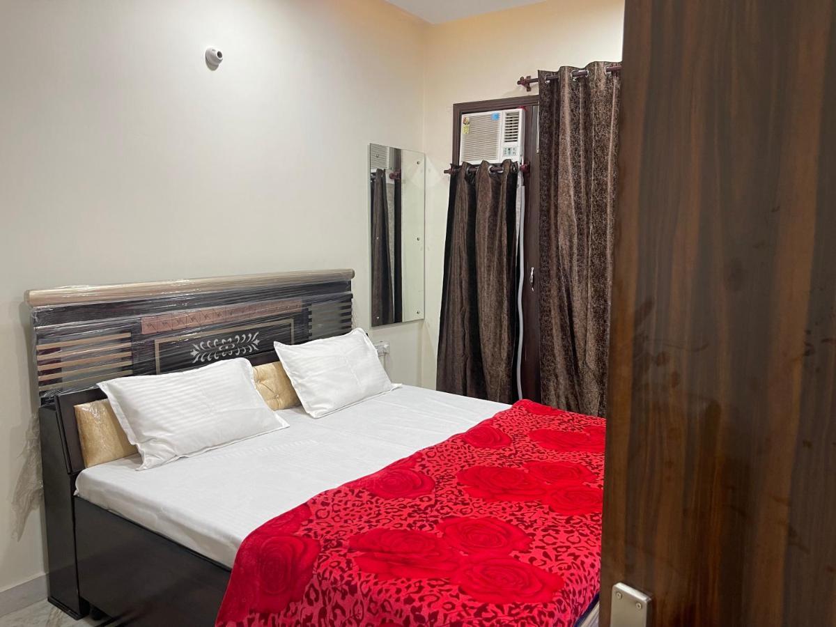 Homestay Comforts 500M From Amritsar Airport Exterior foto